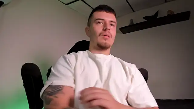 james connor2 online show from February 2026 07:13:01 PM