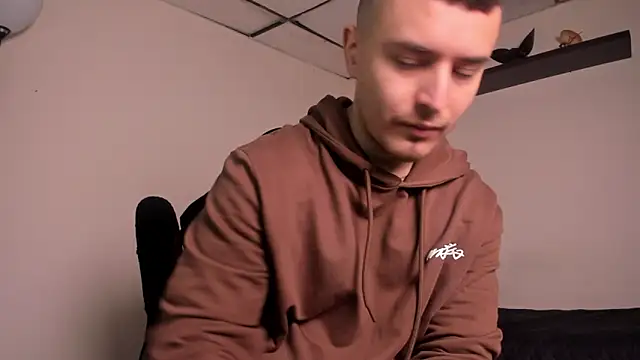 james connor2 online show from December 2025 06:44:02 PM