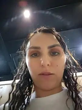 Izabella Bella online show from March 2026 12:31:02 PM