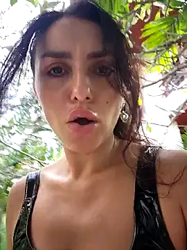 Izabella Bella online show from November 2025 07:55:01 AM