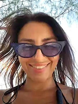 Snapshot of Izabella_Bella chatting on February 2025 09:05:02 AM Izabella Bella online show from February 2025 09:05:02 AM