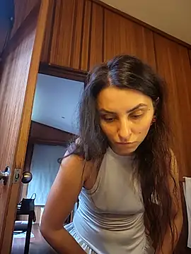 Izabella Bella online show from November 2025 08:04:01 AM