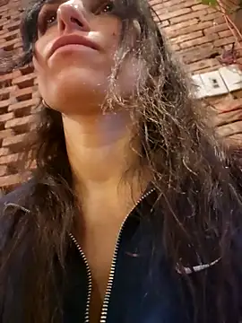 Izabella Bella online show from December 2025 09:55:01 AM