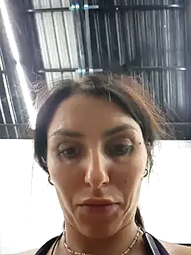 Snapshot of Izabella_Bella chatting on March 2025 11:21:01 AM Izabella Bella online show from March 2025 11:21:01 AM