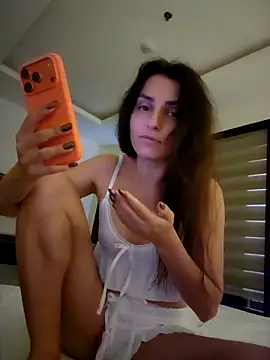 Izabella Bella online show from December 2025 08:37:01 PM