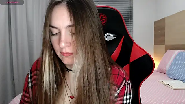 Naughty Annn online show from December 2025 03:32:02 AM