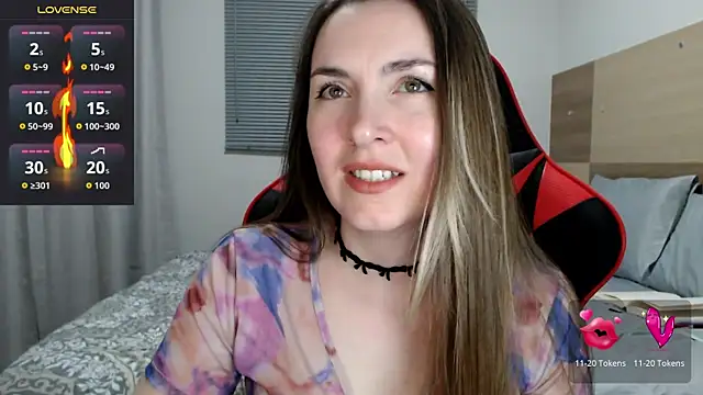 Snapshot of Naughty_Annn chatting on March 2026 02:45:01 AM Naughty Annn online show from March 2026 02:45:01 AM