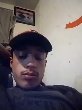 Snapshot of Gibbzmx chatting on December 2025 04:25:01 AM Gibbzmx online show from December 2025 04:25:01 AM