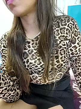 sexy-mohini online show from May 2026 03:04:02 PM