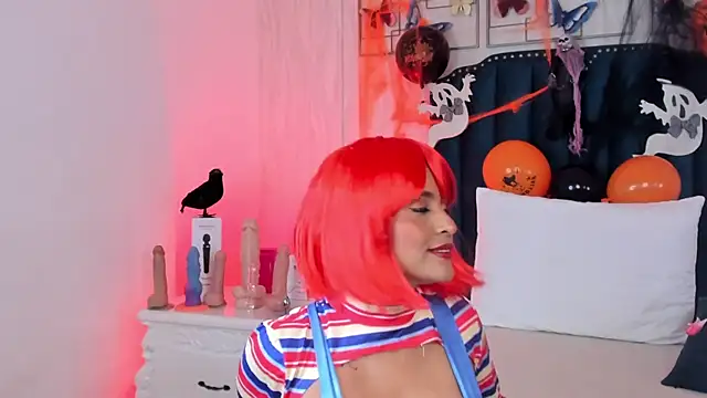 samara warren online show from October 2025 12:13:02 PM