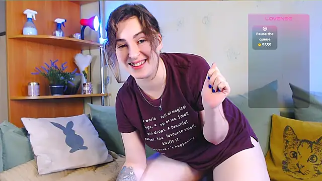 Caroline1995 online show from October 2025 08:24:02 AM