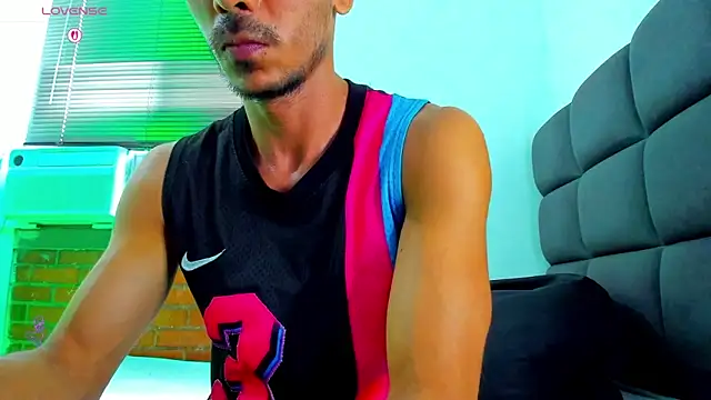 steven hott8 online show from March 2026 06:31:01 PM