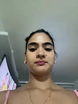 NatyFerrer  online show from June 2026 12:32:01 AM