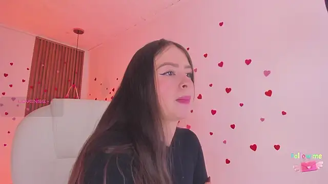 Snapshot of TiffanyWright chatting on February 2026 01:19:01 PM TiffanyWright online show from February 2026 01:19:01 PM