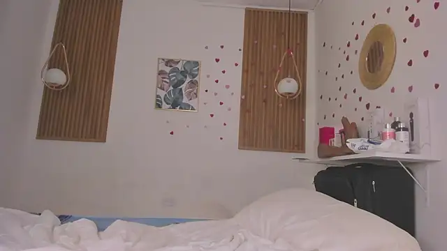 TiffanyWright online show from March 2026 12:27:02 PM