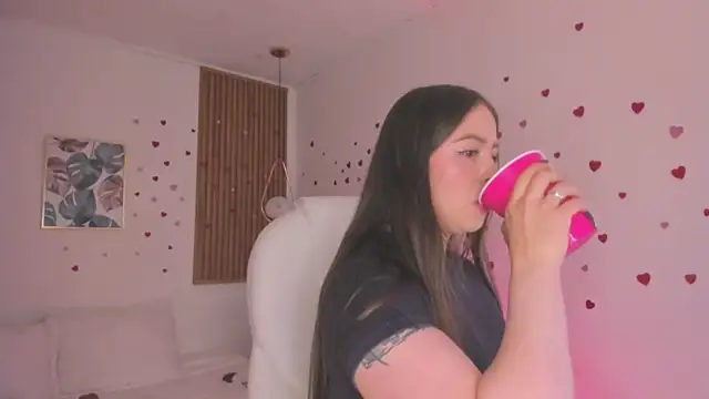 TiffanyWright online show from April 2026 01:40:03 PM