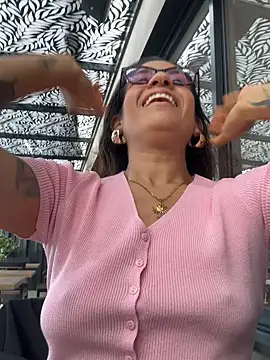 ValeriEvan online show from October 2025 08:17:02 PM