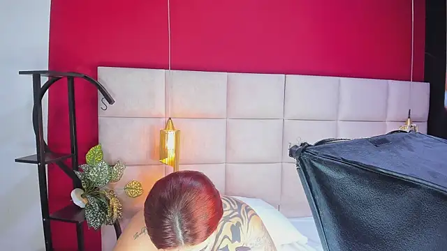 Amberluy online show from March 2026 07:59:01 PM