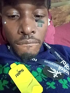 Snapshot of BlackD4uxo chatting on October 2025 06:39:02 AM BlackD4uxo online show from October 2025 06:39:02 AM