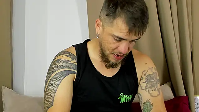 Beard xox online show from February 2025 10:38:02 PM