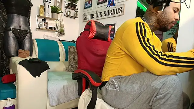 Leenar Key online show from January 2026 11:15:02 AM