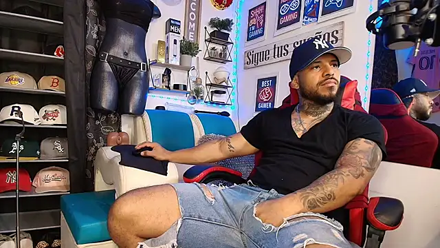 Leenar Key online show from February 2026 02:28:01 PM