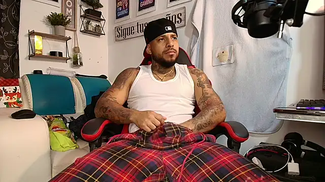 Leenar Key online show from November 2025 12:53:02 PM