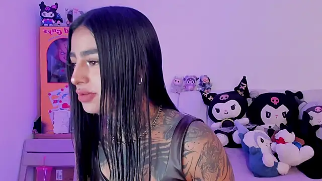 shadowcatt  online show from December 2025 09:25:02 PM