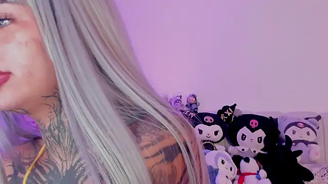 shadowcatt  online show from November 2025 08:02:01 PM