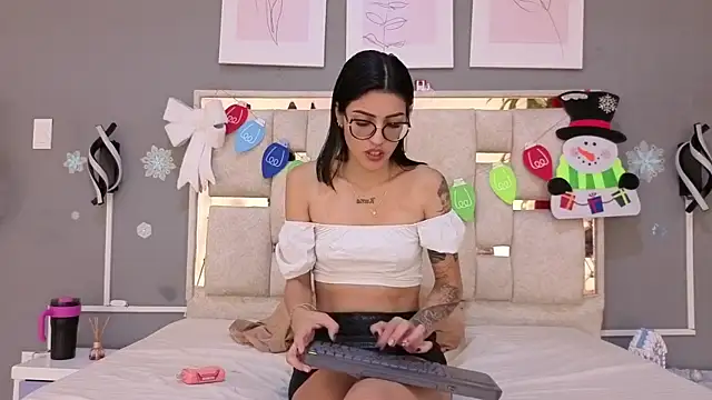 Saraa lov online show from December 2025 03:05:02 AM