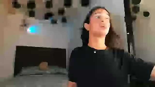 alexaryderr online show from March 2026 02:06:02 PM