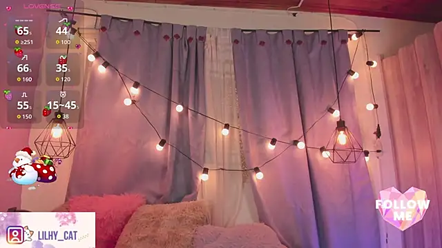 Snapshot of Wild_lilhy chatting on November 2025 08:30:01 PM Wild lilhy online show from November 2025 08:30:01 PM
