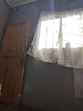 Mandindi001 online show from April 2026 12:50:02 PM