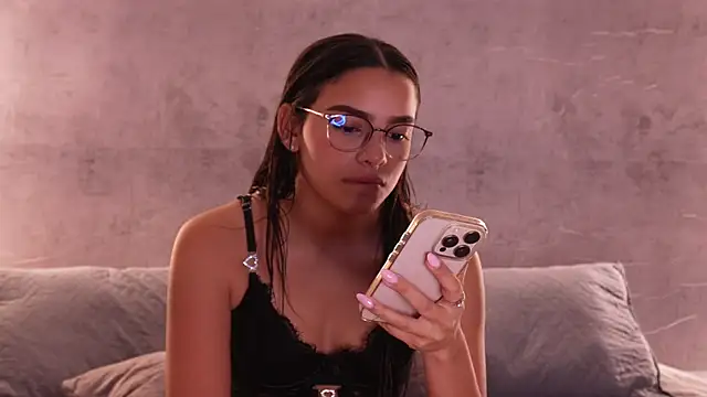 Nicky and Blake online show from February 2026 07:16:01 PM