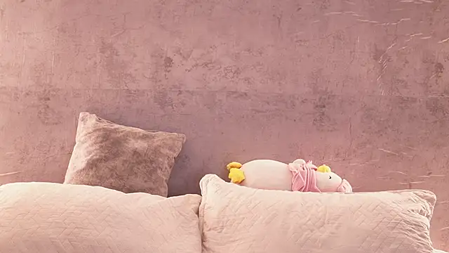 Snapshot of Nicky_and_Blake chatting on September 2025 06:19:02 PM Nicky and Blake online show from September 2025 06:19:02 PM