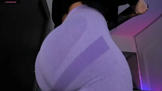 samaay07  online show from October 2025 04:00:01 AM