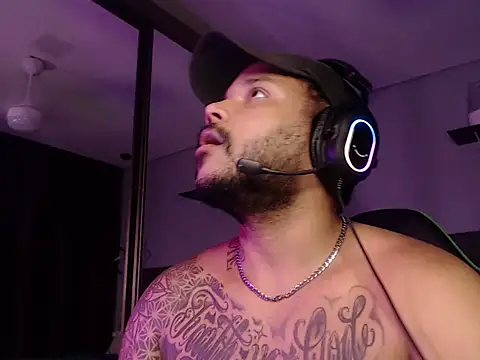 Ale Mineiro online show from March 2026 07:34:01 AM