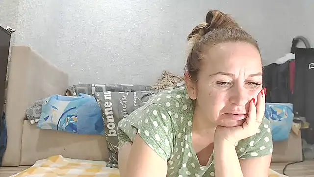 Vika  online show from October 2025 03:08:02 AM