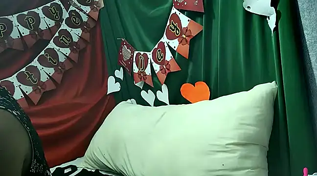 Squirt Princess online show from February 2025 04:02:01 PM