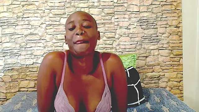 Snapshot of EbonyOlive69 chatting on May 2026 09:23:01 AM EbonyOlive69 online show from May 2026 09:23:01 AM
