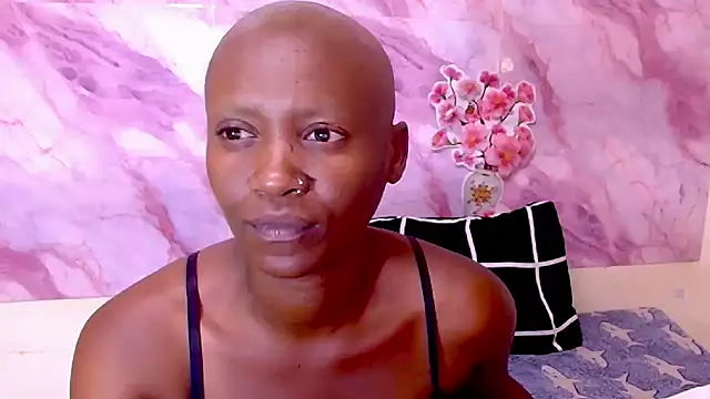 EbonyOlive69 online show from December 2025 05:47:02 PM