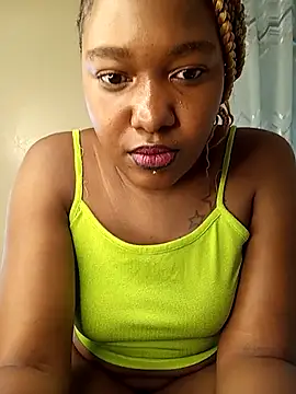 Pretty tiffany online show from December 2025 12:32:02 PM