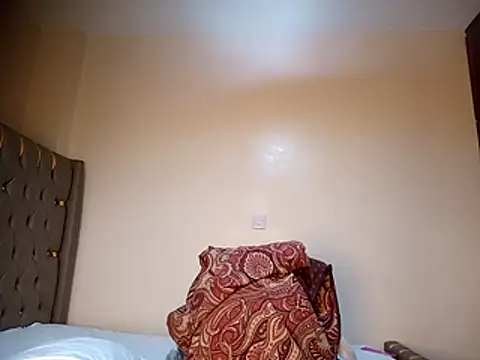 Pretty tiffany online show from November 2025 10:36:02 AM