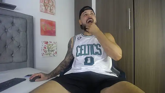 Emma beautifull online show from February 2025 02:24:02 AM