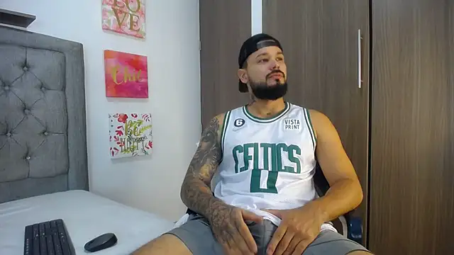 Emma beautifull online show from February 2025 04:07:01 AM