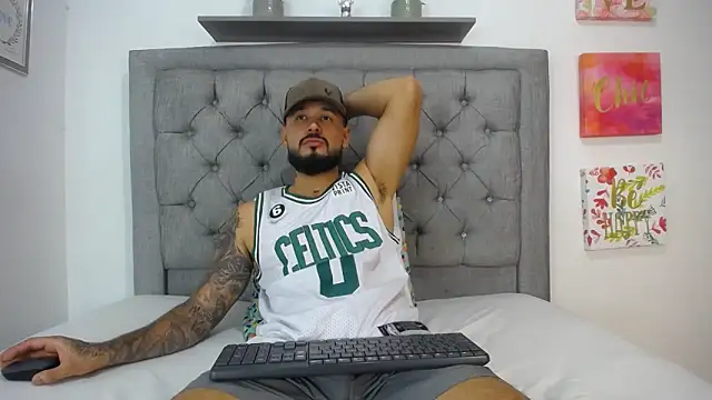 Emma beautifull online show from January 2025 03:26:01 AM