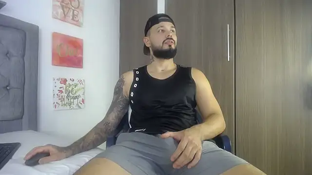 Emma beautifull online show from February 2025 04:11:01 AM