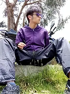 Snapshot of Cuervo_maniaco chatting on September 2025 04:46:01 PM Cuervo maniaco online show from September 2025 04:46:01 PM