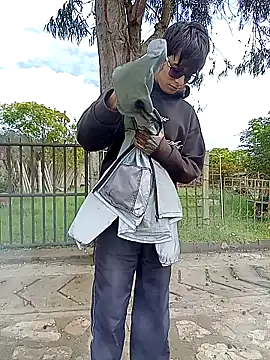 Cuervo maniaco online show from November 2025 02:39:02 PM