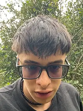 Snapshot of Cuervo_maniaco chatting on October 2025 05:13:02 PM Cuervo maniaco online show from October 2025 05:13:02 PM